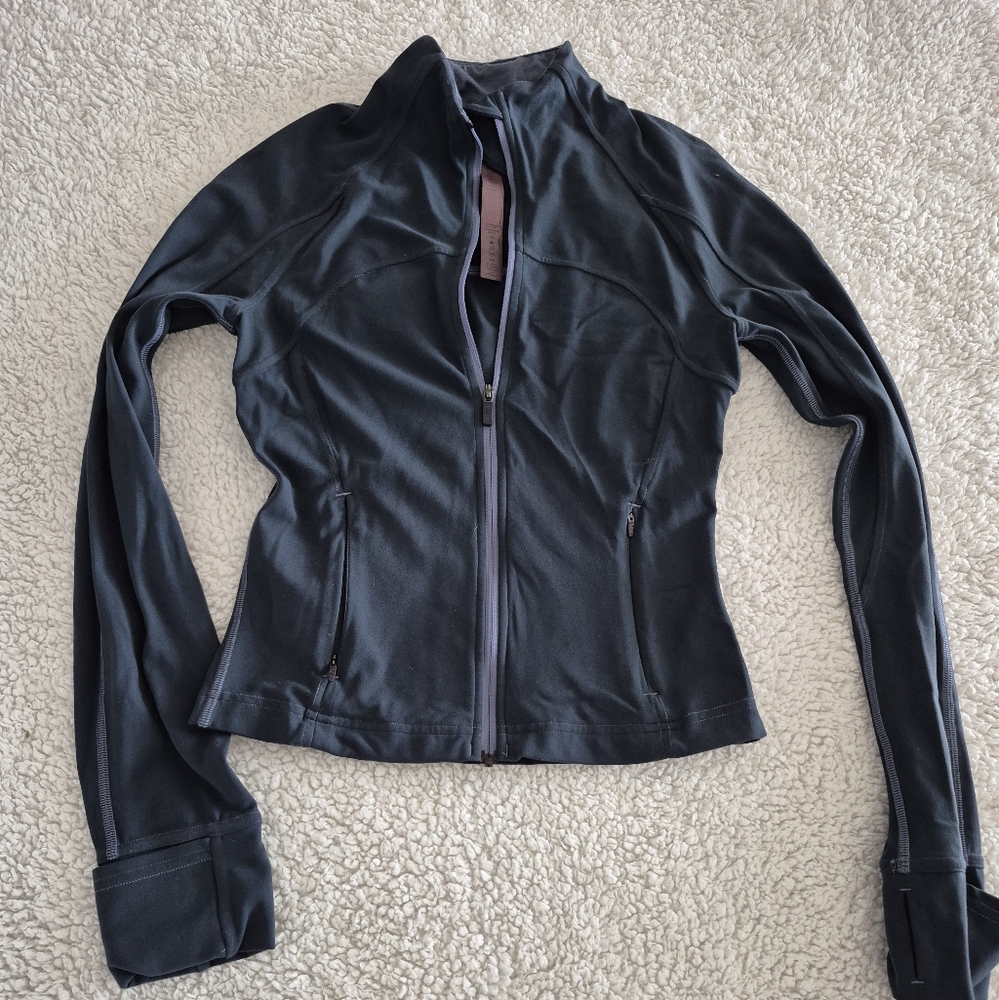lululemon athletica Charcoal Utility‎ Jacket 4